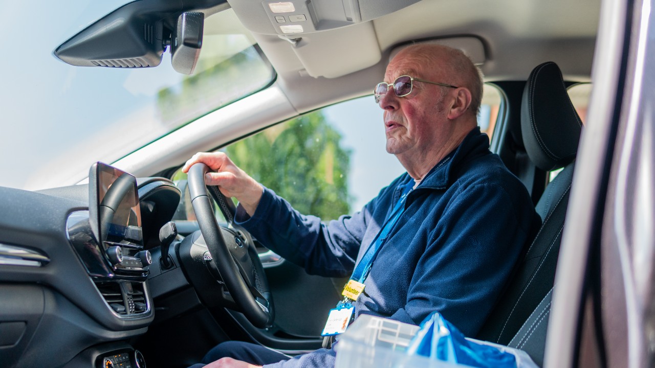 How Ardgowan Hospice provides a transport service to help patients attend hospital appointments.