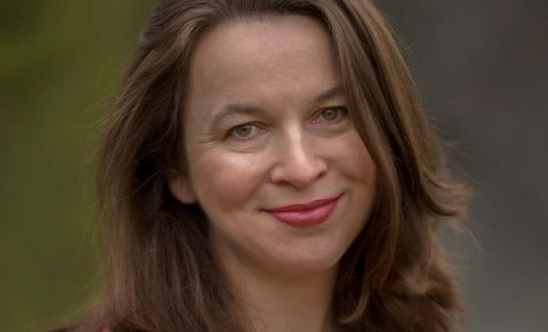 Rachel Clarke headshot