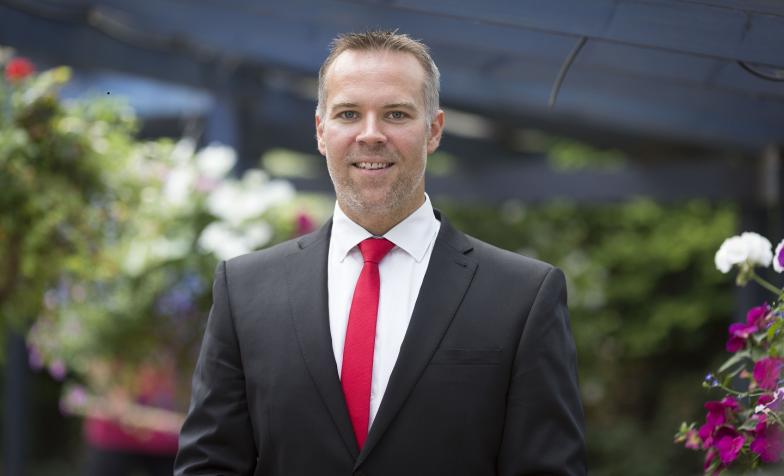 Dr Paul Jarvis