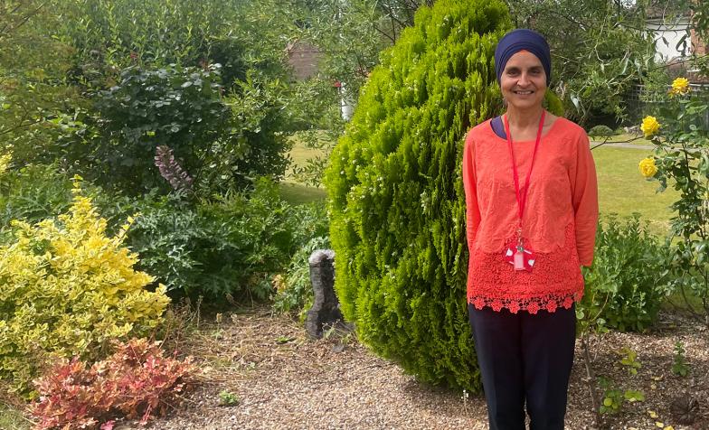 As a valued volunteer at Myton’s Inpatient Unit, Surjit helps offer Advance Care Planning to patients and their families
