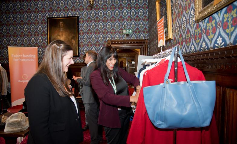 Parliamentarians attend pop-up Hospice Care Week shop event