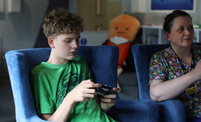 Living with a life-limiting illness as a teenager or young adult