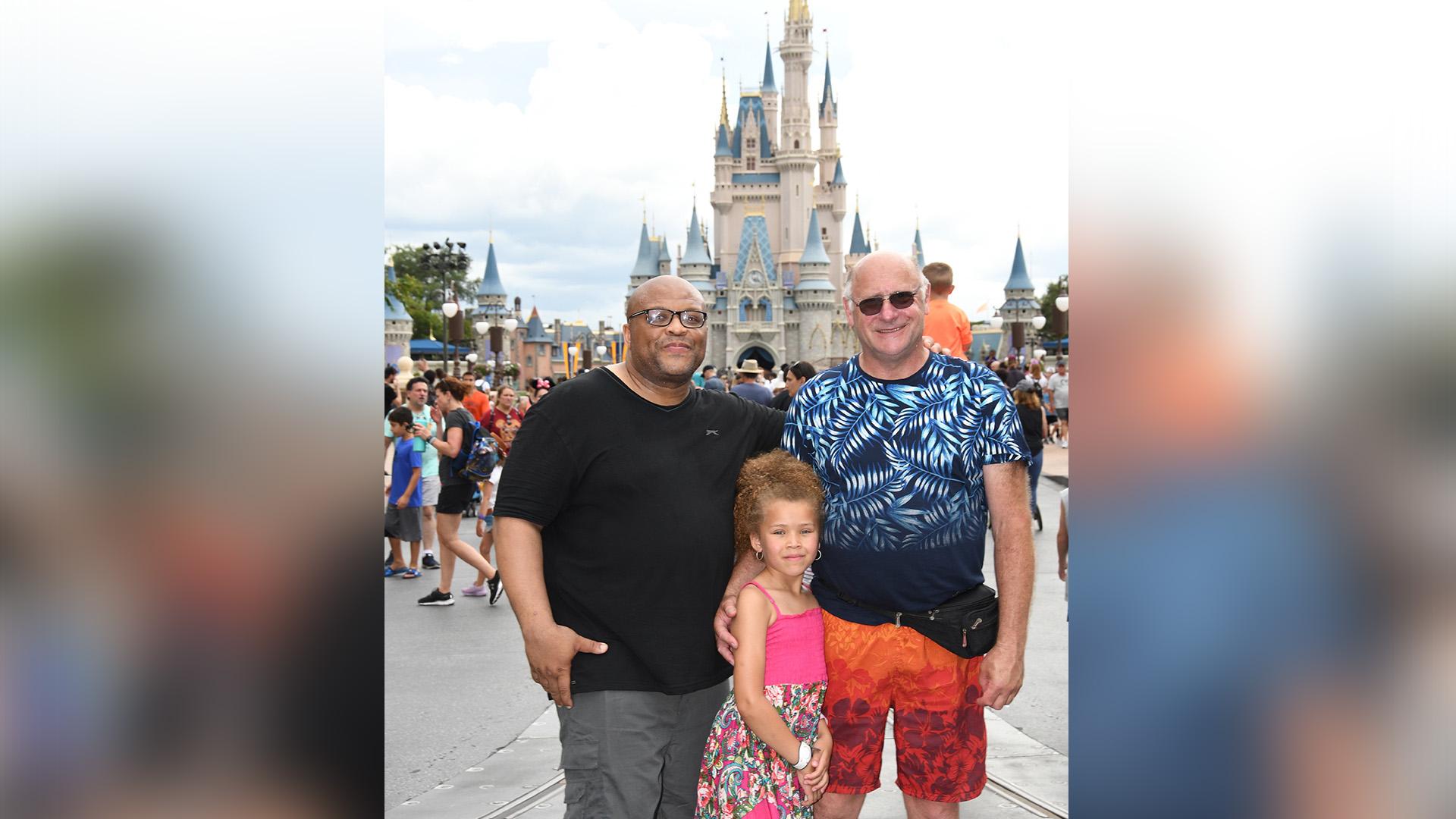 10-year-old Amelia tragically lost both her dad and grandad in quick succession. Play therapy has helped her deal with her experiences of deep grief and bereavement.