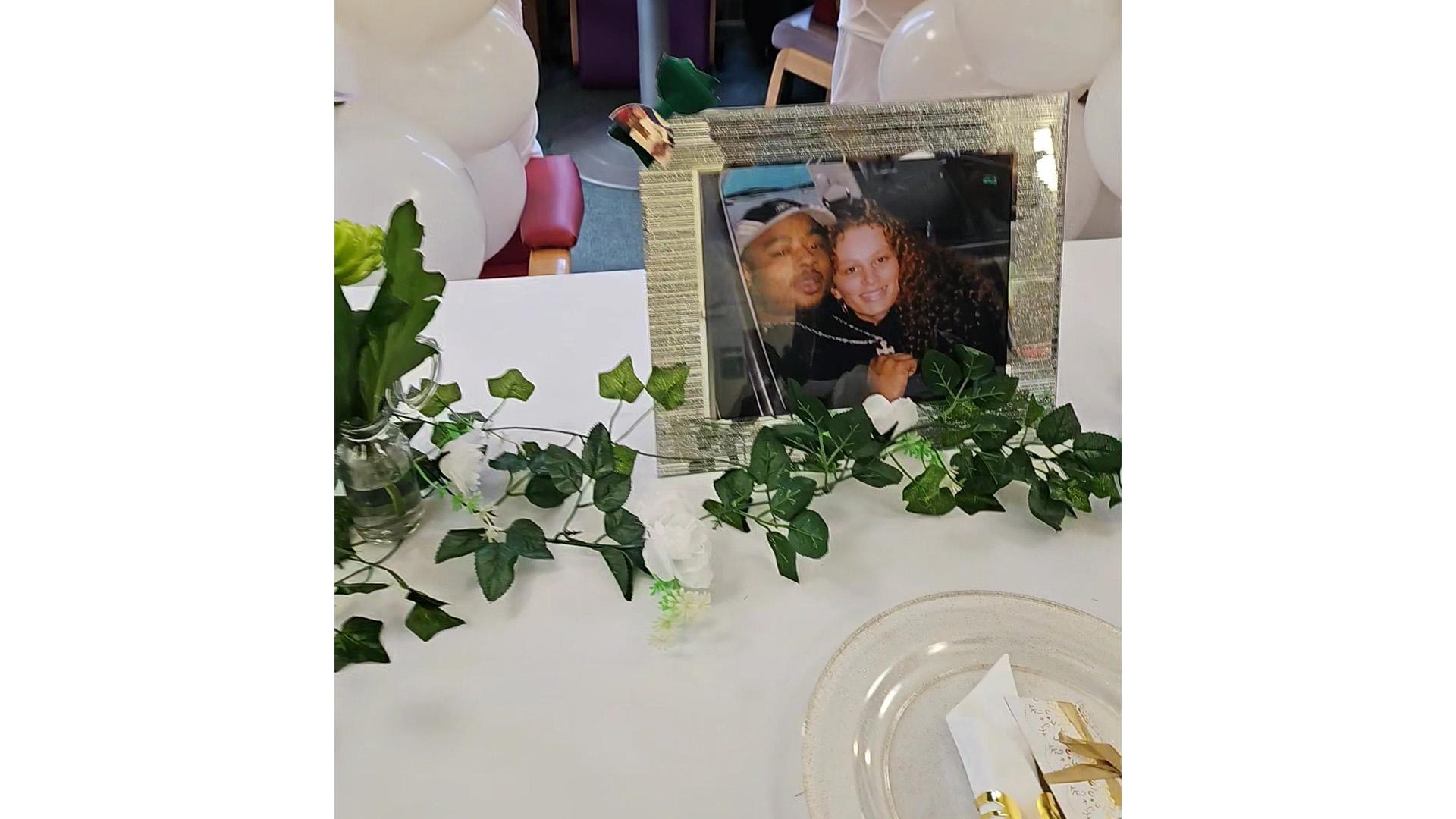A photo of Anthony and his wife, Sharon, on Christmas Day in the hospice