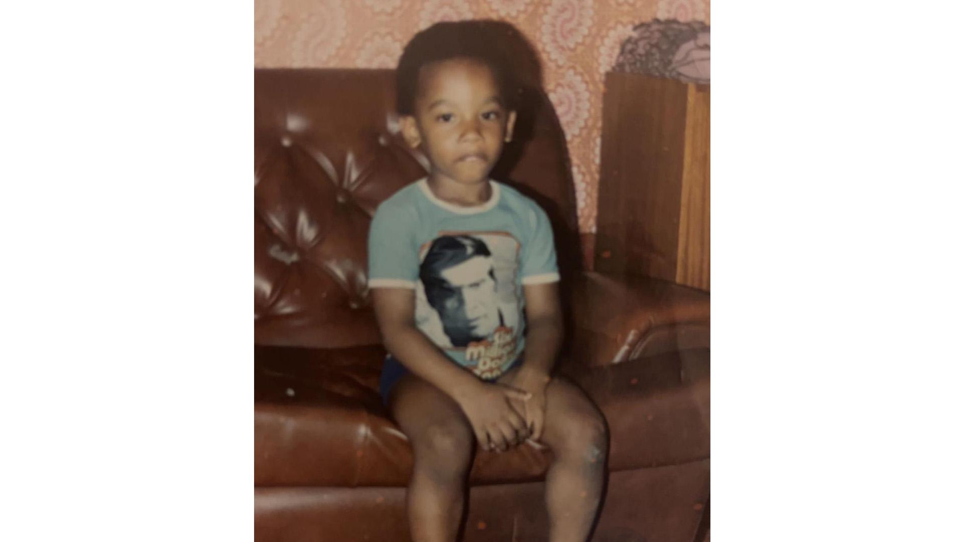 Anthony's sister Karlet tells the story of how St Ann’s Hospice helped bring Christmas Day forward for the whole family to make some special memories together before he died
