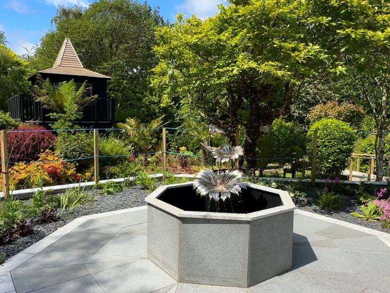 A water fountain in a garden