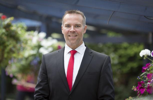 Dr Paul Jarvis