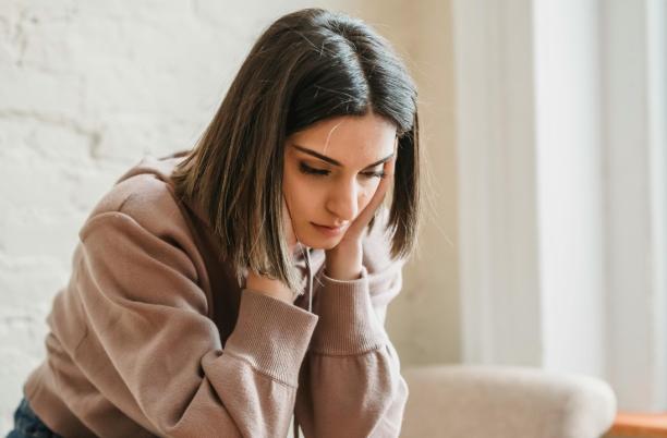 This page shares information about services to support the wellbeing of hospice clinical staff who are coping with bereavement at work.