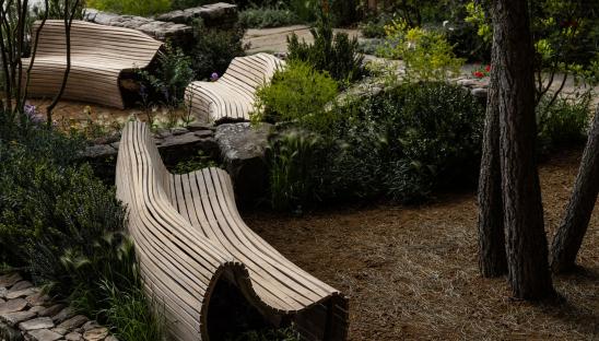 tactile and ergonomic “together benches” are crafted from a fallen oak, which has been given new life to offer patients, their families and hospice staff a place in which to sit and find moments of togetherness