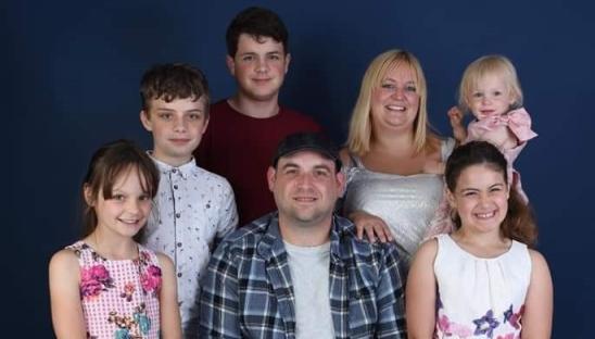 Sam, Rob and their 5 children